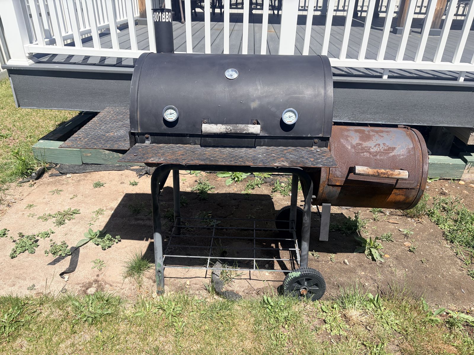 Offset Smoker BBQ Grill – Good Condition – Ready to Use