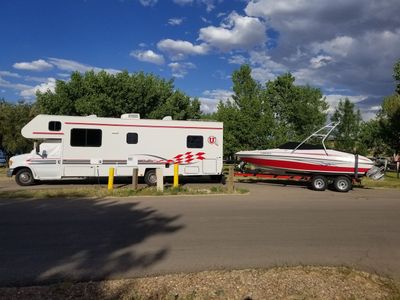 1998 Travelmaster 31' Class C Motorhome