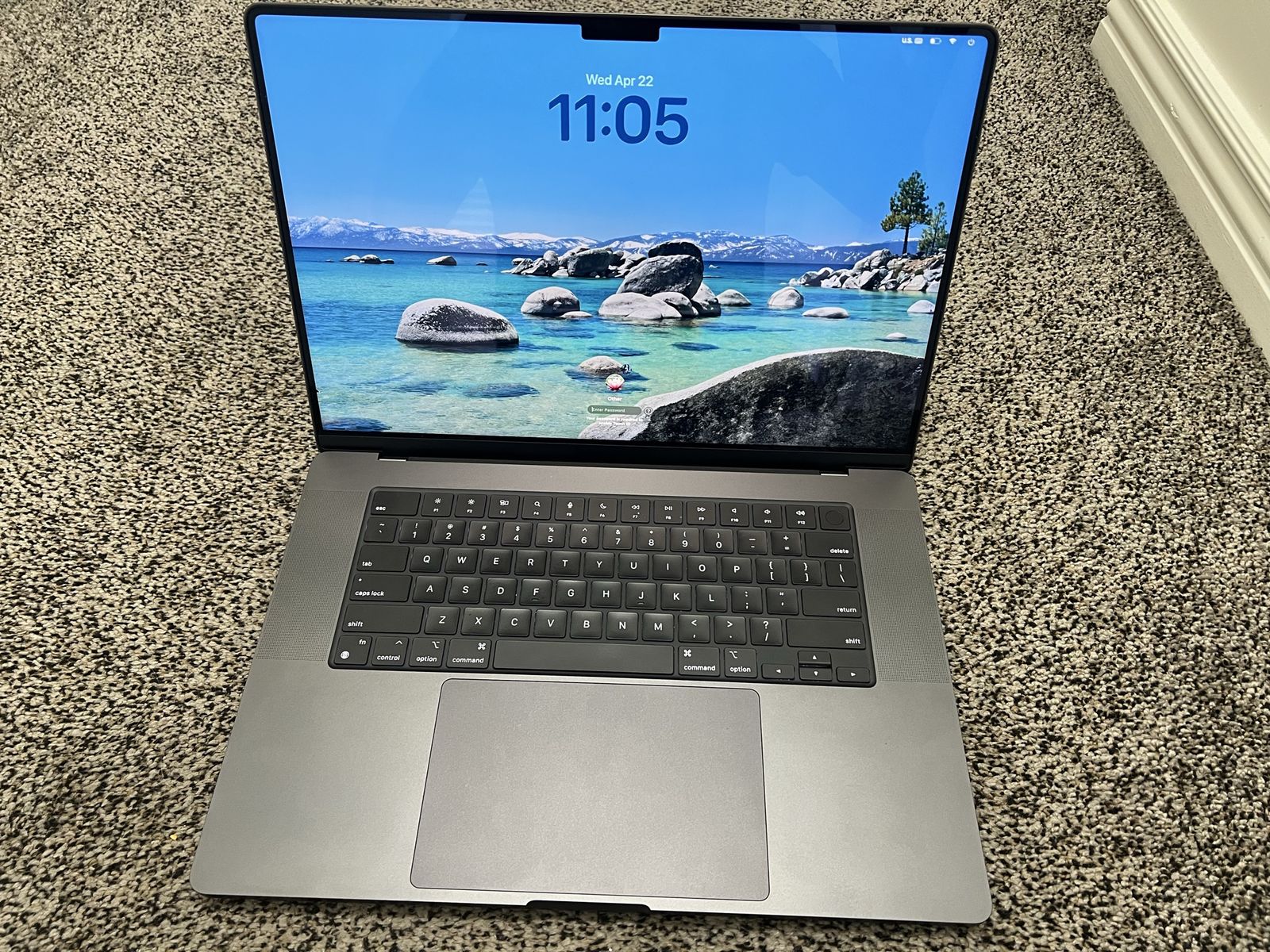 MacBook Pro M3 (16in) - 36GB RAM - 1TB Storage