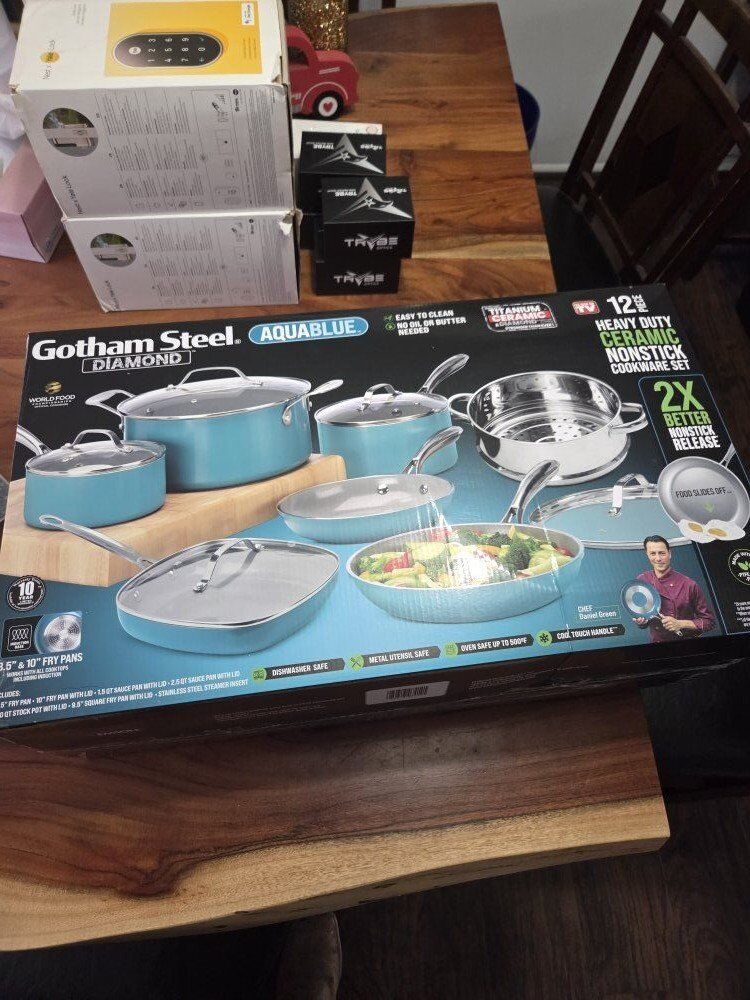 12 Piece Gotham Steel Aluminum Ceramic Non Stick