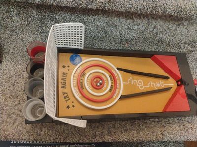 Slingshot Drinking Game Wooden Pong with 25 Cups & 2 Balls - Party Fun