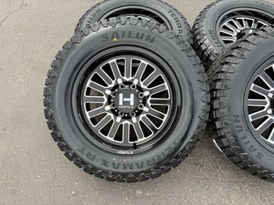 20” Hostile H127 8 Lug 8x6.5 | 8x165.1 34” Sailun R/T 275/65R20 34x11x20 Chevy GMC Dodge Ram 2500/3500