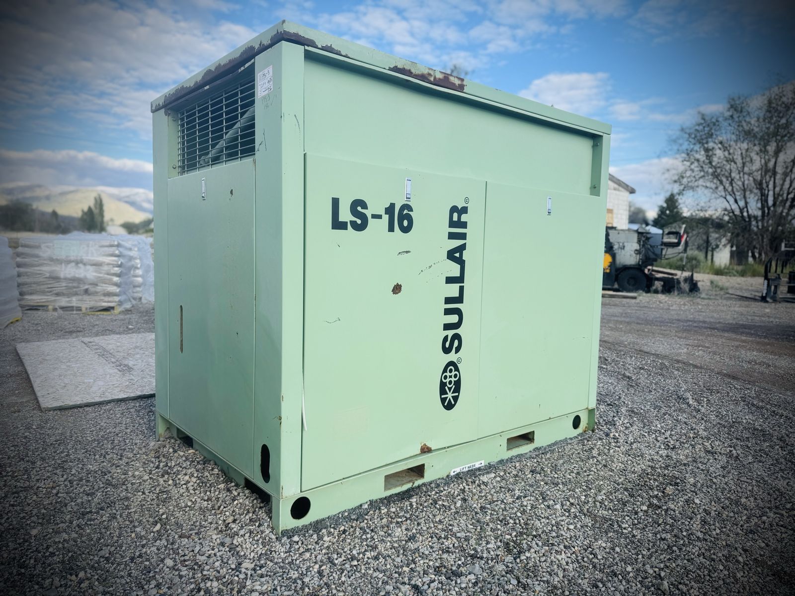 Sullair LS-16 Industrial Air Compressor, Model LS-16, Used Condition, Heavy-Duty