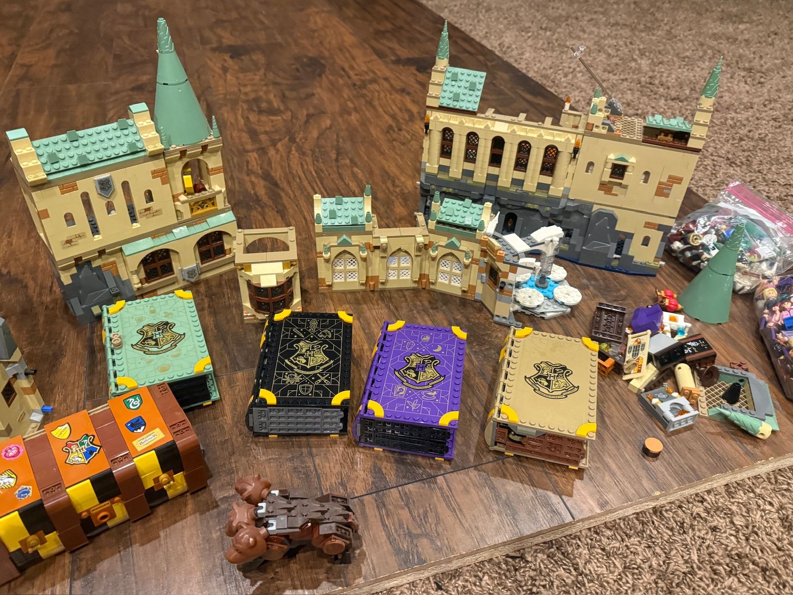 Main image 4