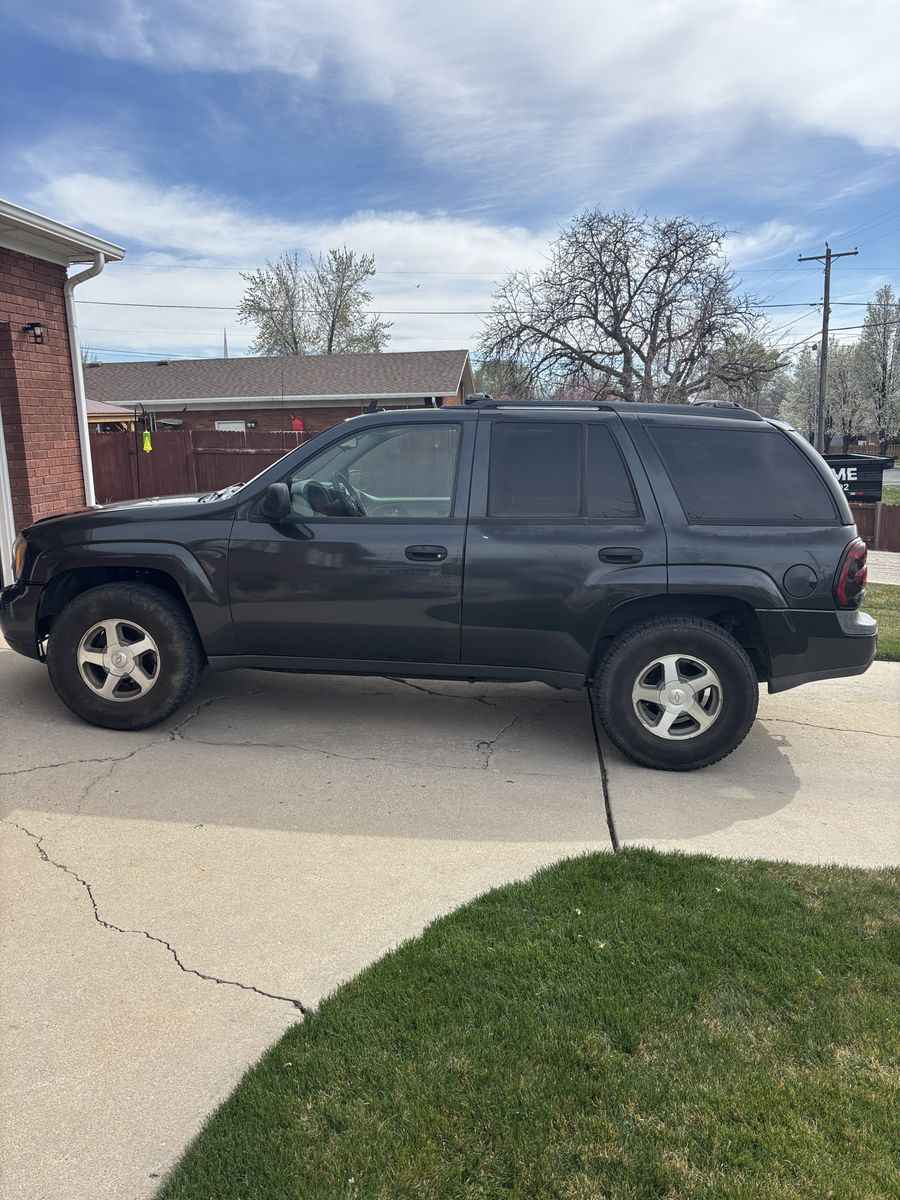 2006 CHEVROLET TRAILBLAZER LS