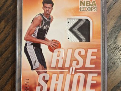 Victor Wembanyama 2023-24 NBA Basketball Card Rise n Shine Patch Card #RS-WEM 18/25 Spurs