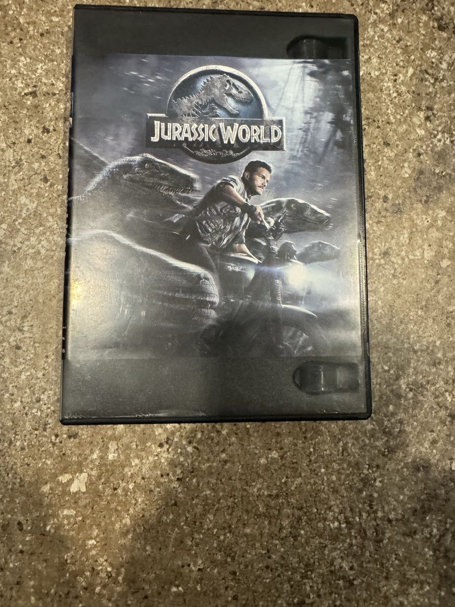 Jurassic world dvd