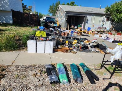 yard sale in Tooele