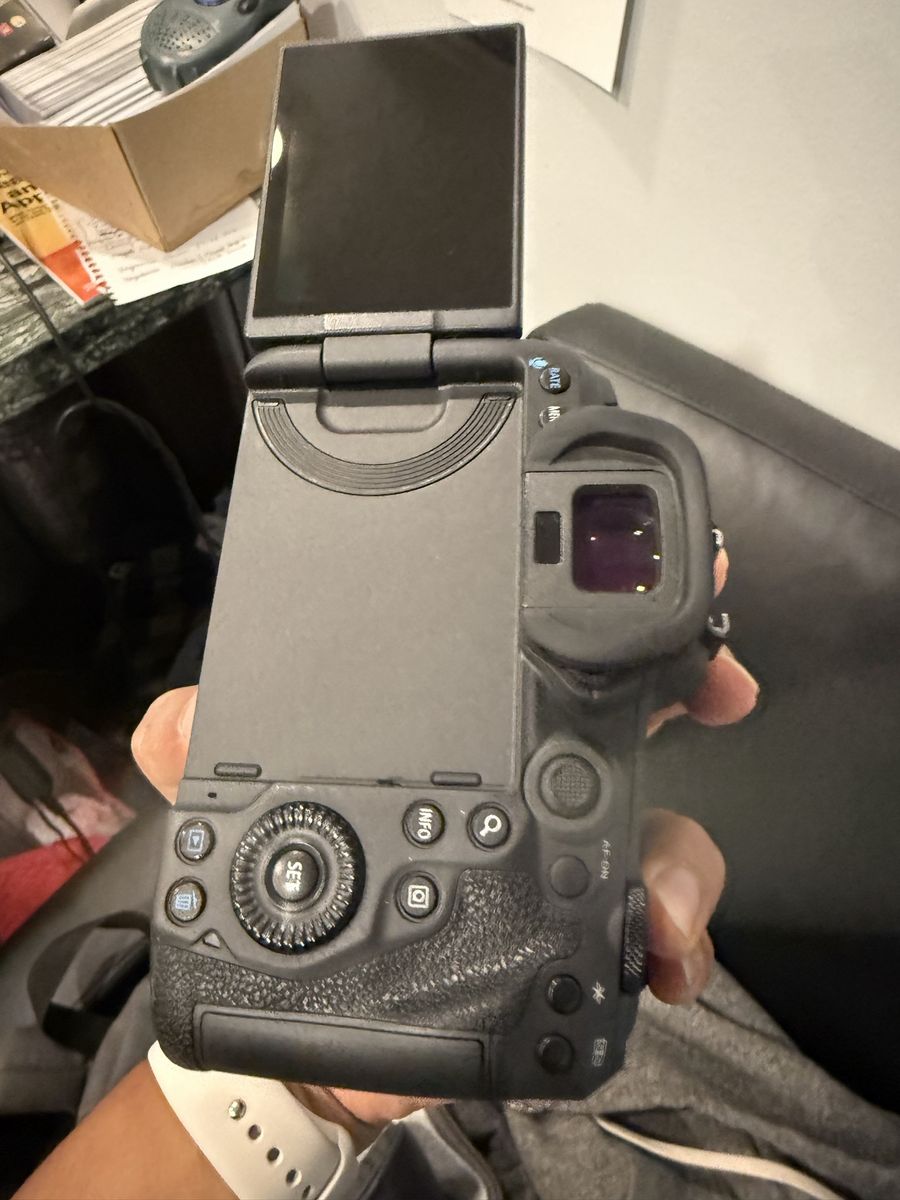 Canon R5 11k Shots 2000$, Rf35 410$