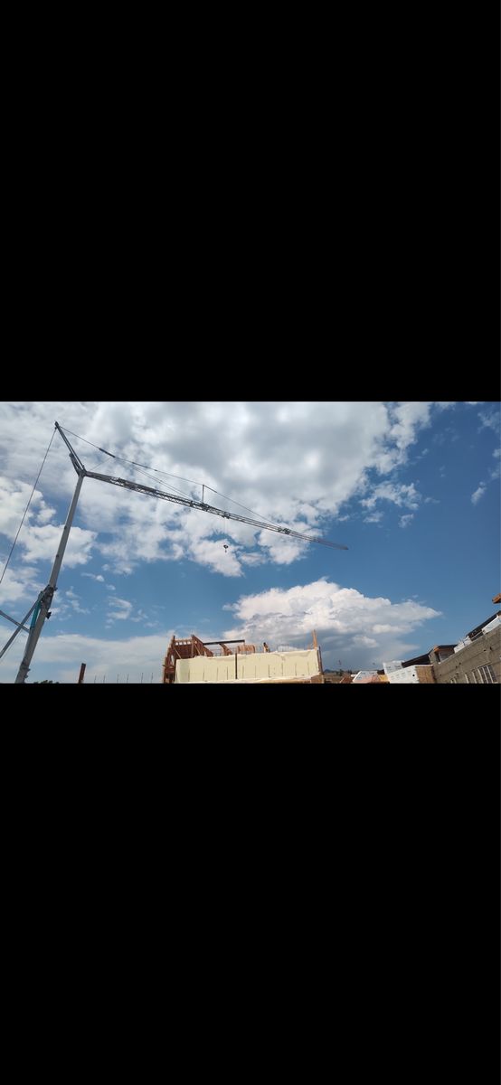 Main image 3