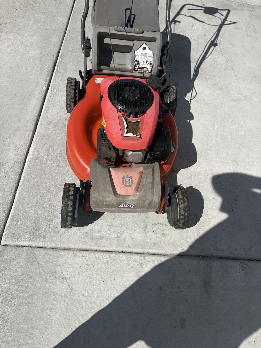 Husqvarna AWD Mower ( 7hp )