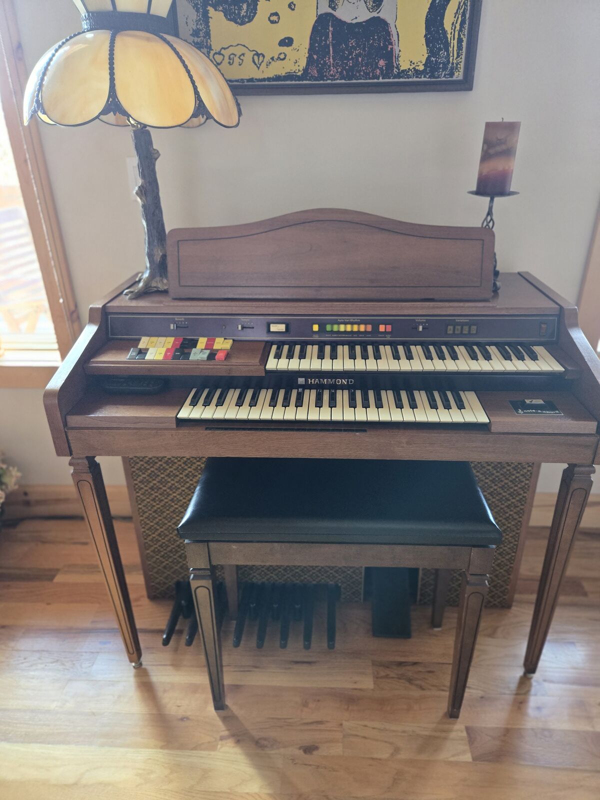 Hammond Organ Model 124