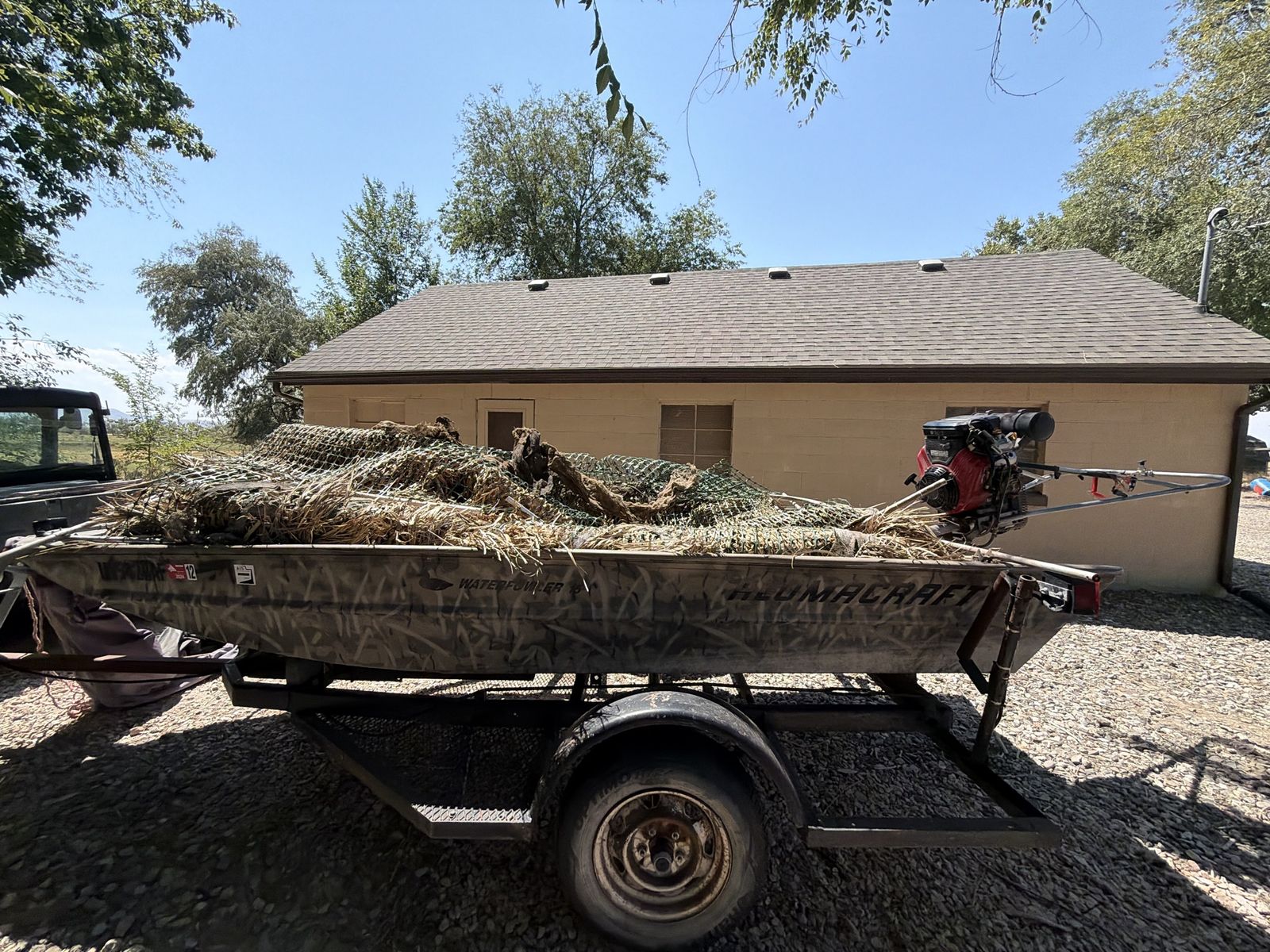 Duck/Fishing Boat