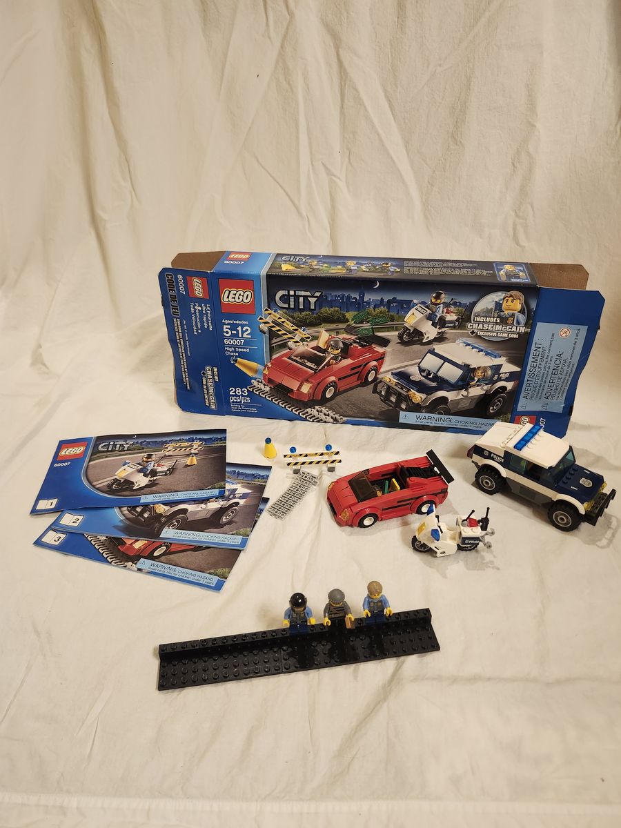 LEGO City 60007 High Speed Chase – Nearly Complete w/ Box & Instructions