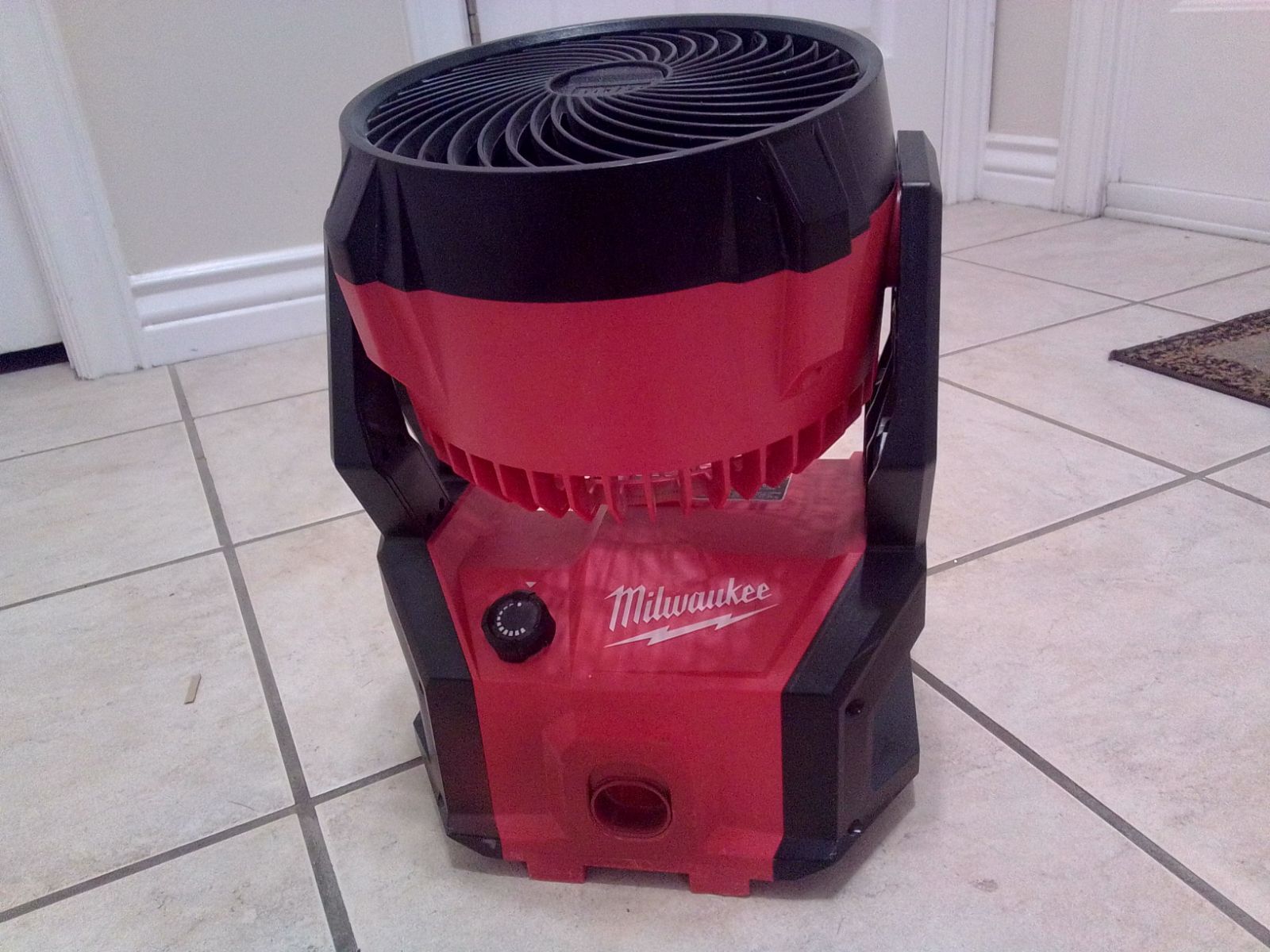 Broken Pack out Milwaukee Fan