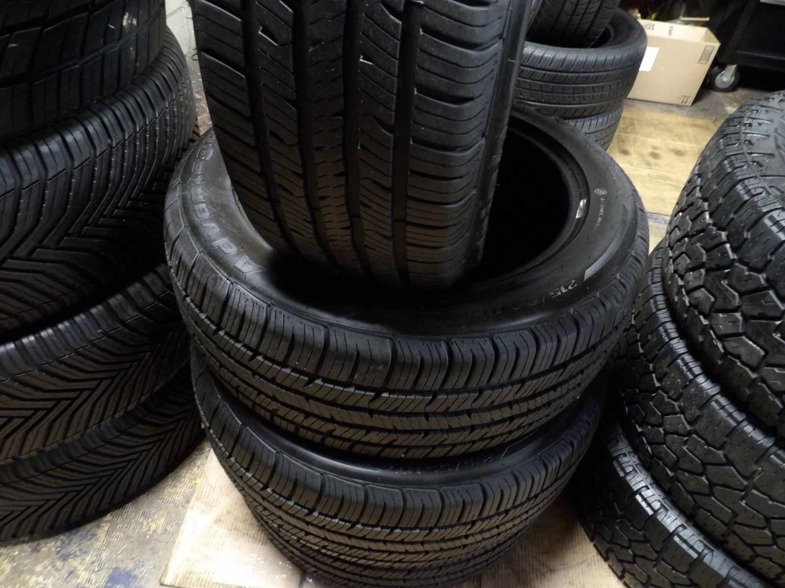 215/55R17 BF GOODRICH ADVANTAGE CONTROL SET OF USED TIRES