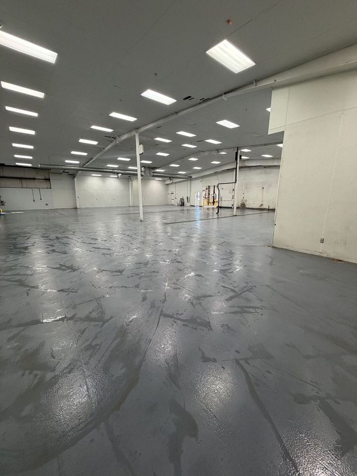 Main image 8