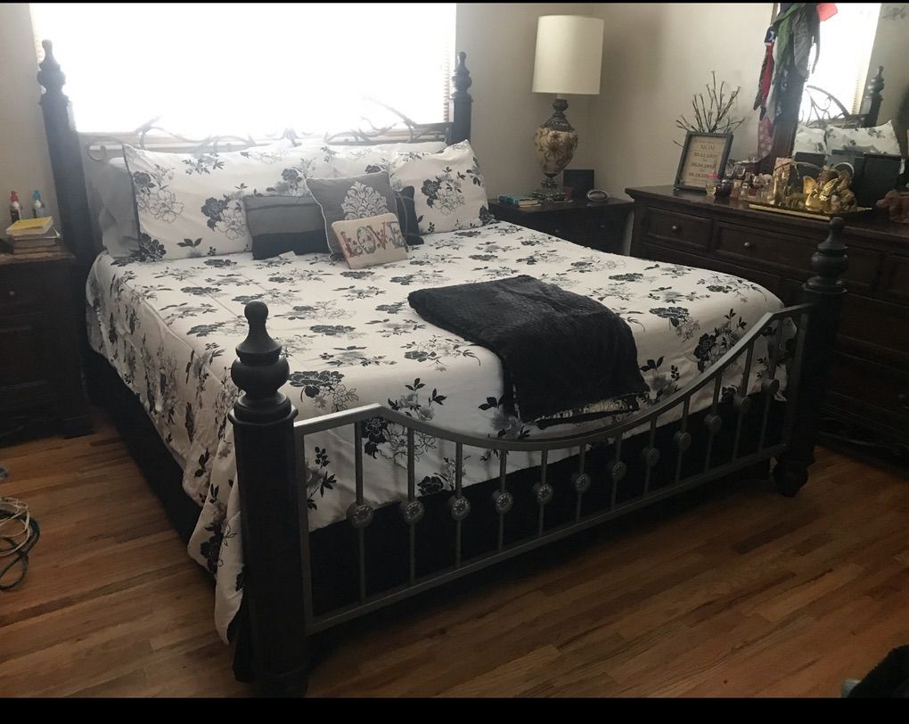 King Size Bed