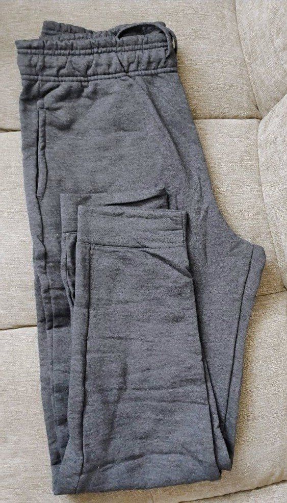 Port & Company Core Fleece Grey Sweatpants - Size Large