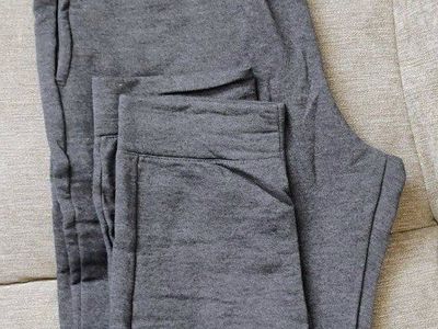 Port & Company Core Fleece Grey Sweatpants - Size Large