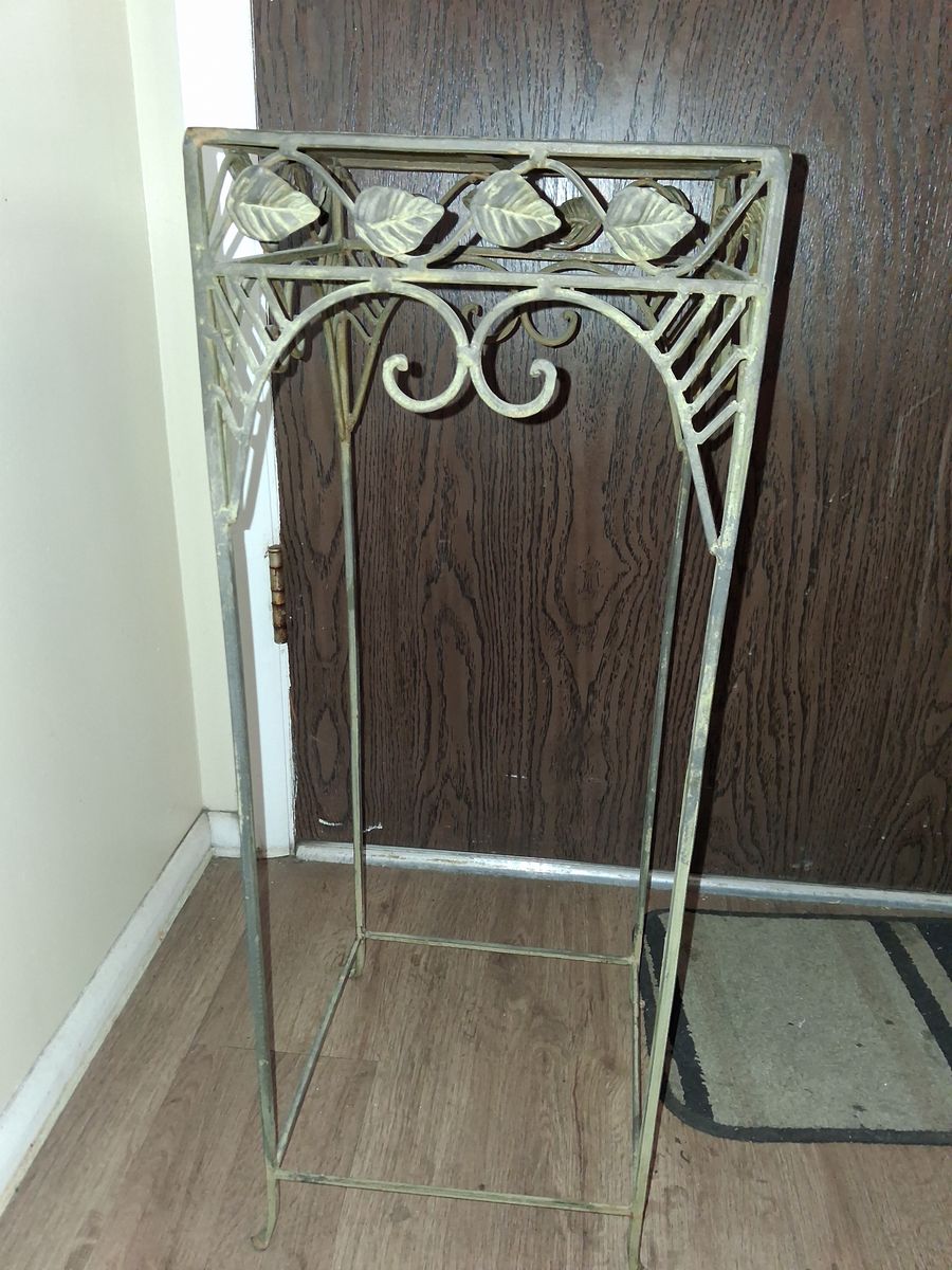 30"×11"×11" Steal brass plated night stand