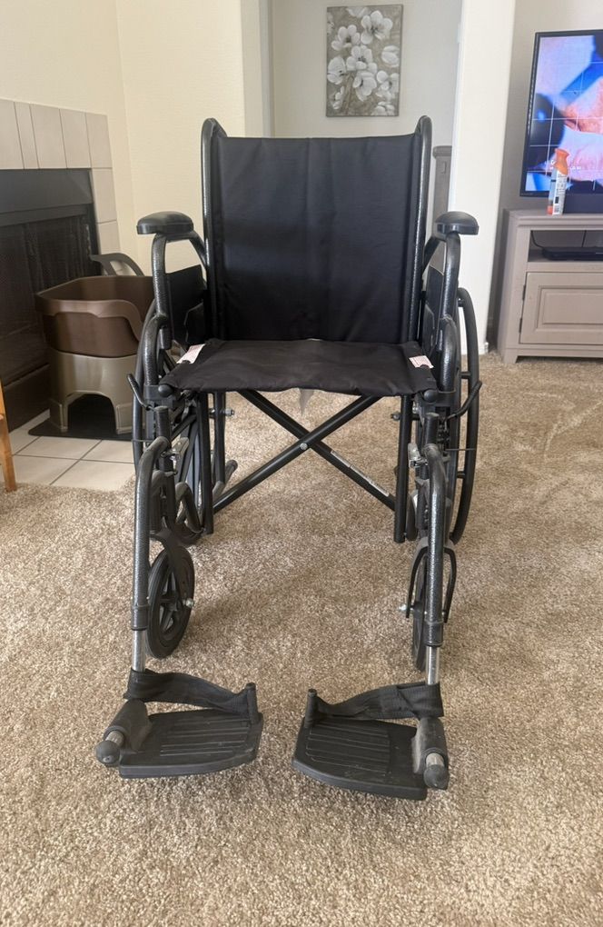 Medline Guardian K1 Wheelchair with Footrest