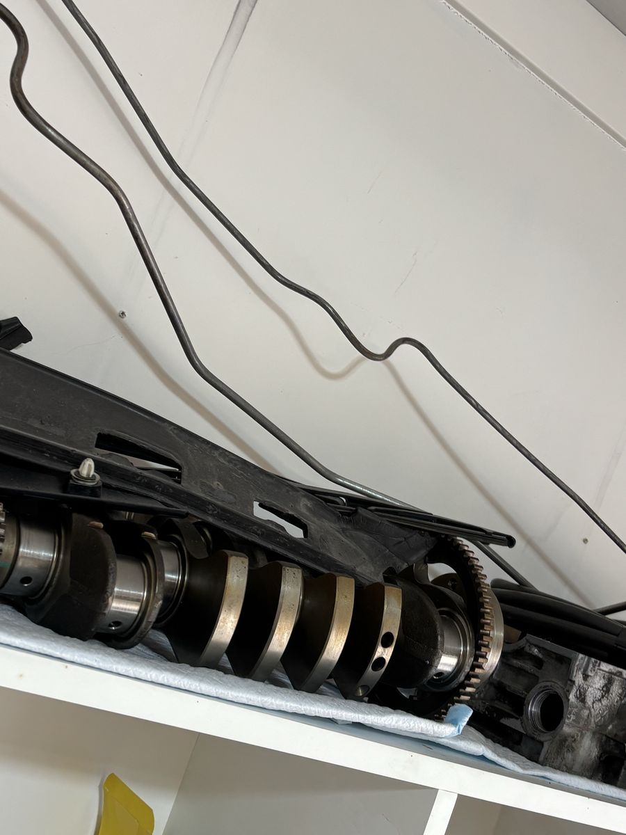 Main image 4