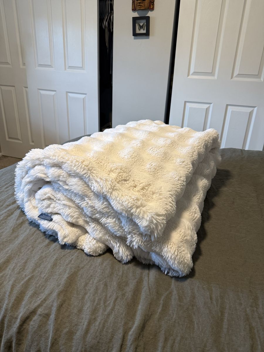 Lola Blanket - Weighted - White