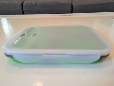 Green Collapsible Silicone Bento Box Set with 3 Compartments & Utensil