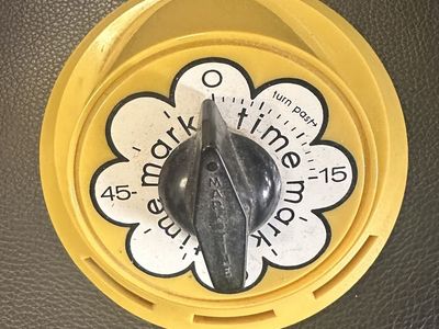 Super Cool Vintage MCM 60 Minute Kitchen Timer!
