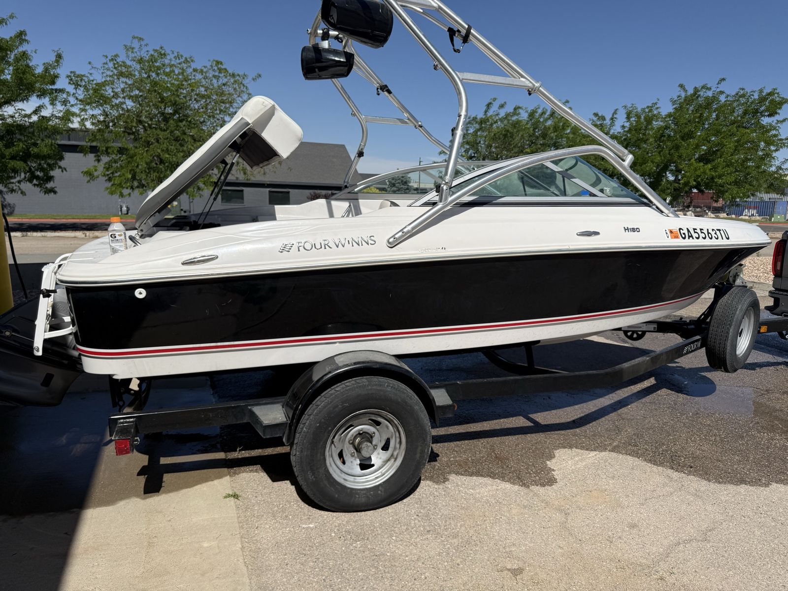 2011 Four Winns H180 Bowrider Boat