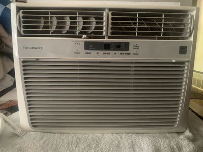 REALLY GOOD DEAL, Frigidaire 12k,