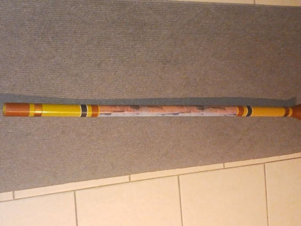 Main image 1