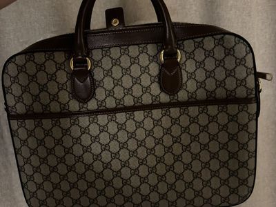 Gucci Medium GG Supreme Business Case / Briefcase – New With Tags