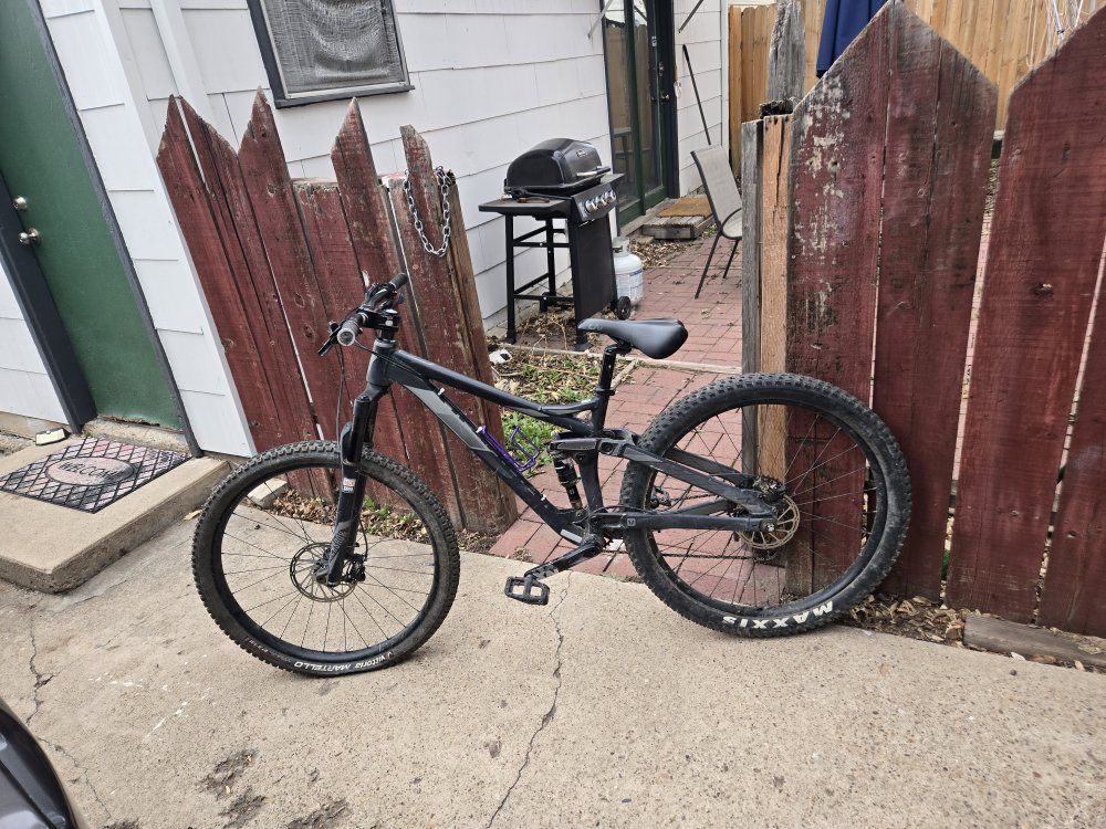 Devinci Marshall Small 27.5"