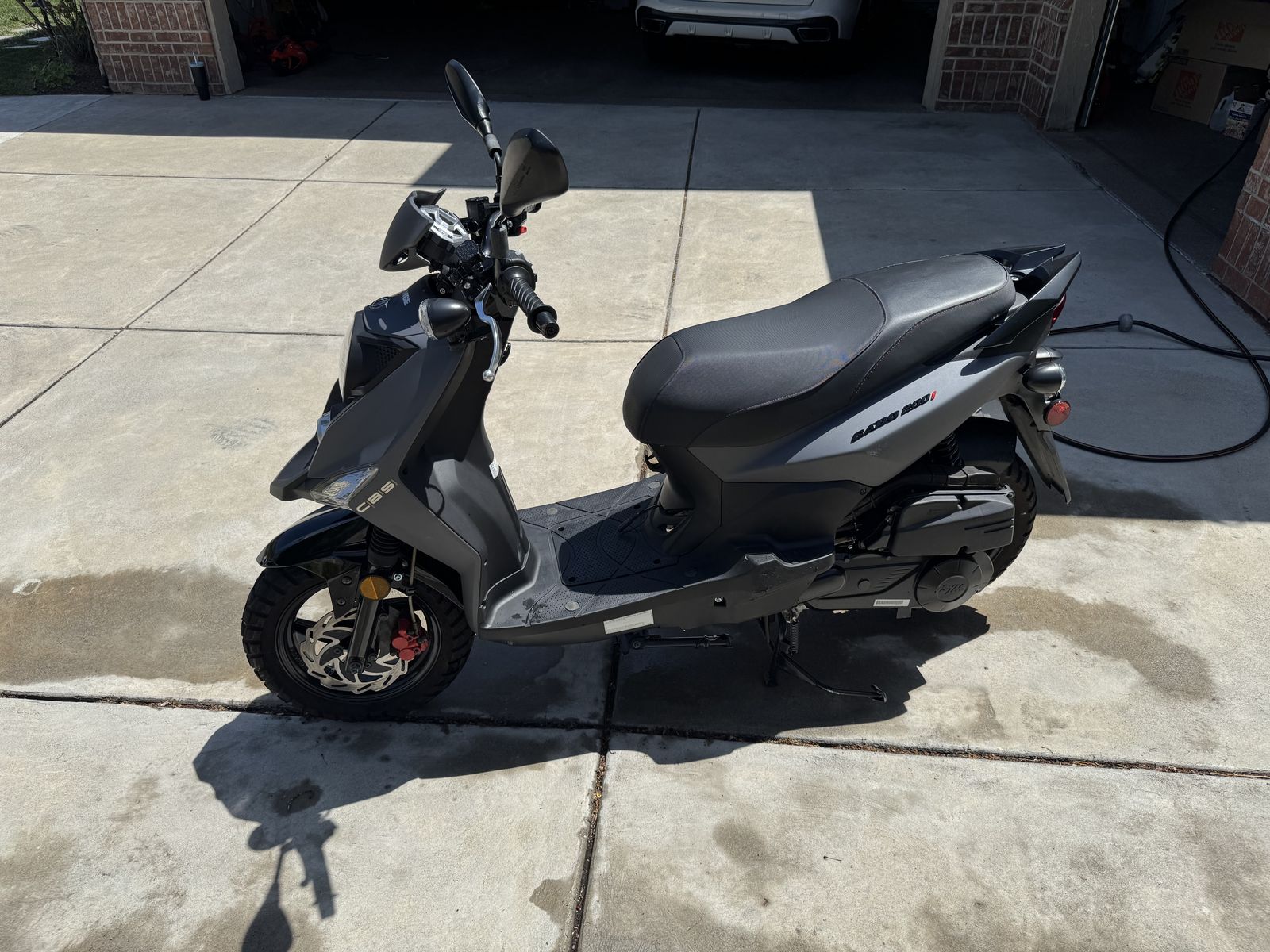 2018 Lance Cabo 200i Scooter - 390 miles