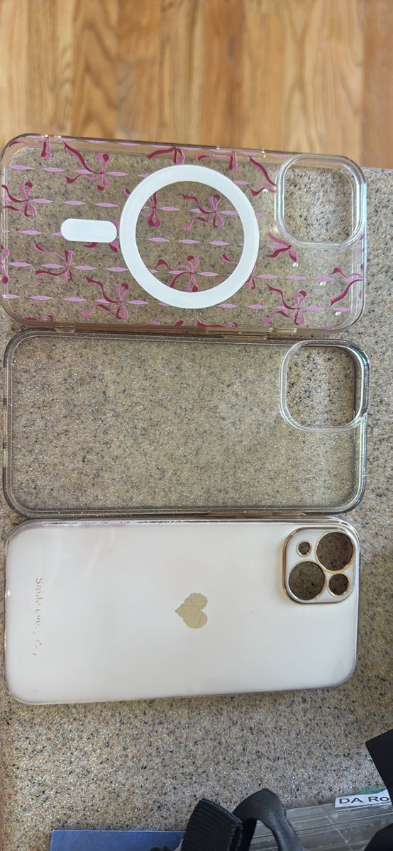 iPhone 15 case set