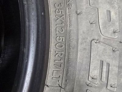 35x12.5R17 Toyo MT