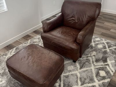 Leather chair and ottoman