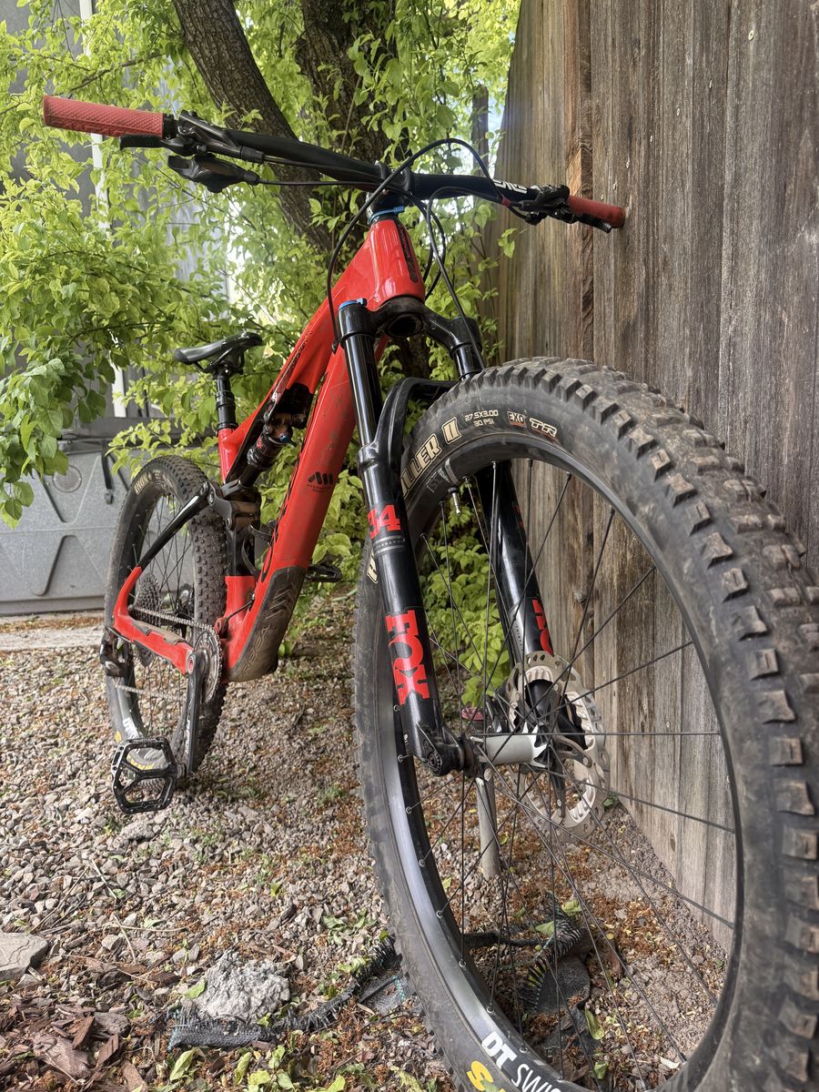 2018 Orbea Occam TR M20-Plus MTB Mountain Bike- SIZE MEDIUM