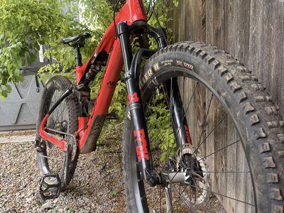 2018 Orbea Occam TR M20-Plus MTB Mountain Bike- SIZE MEDIUM