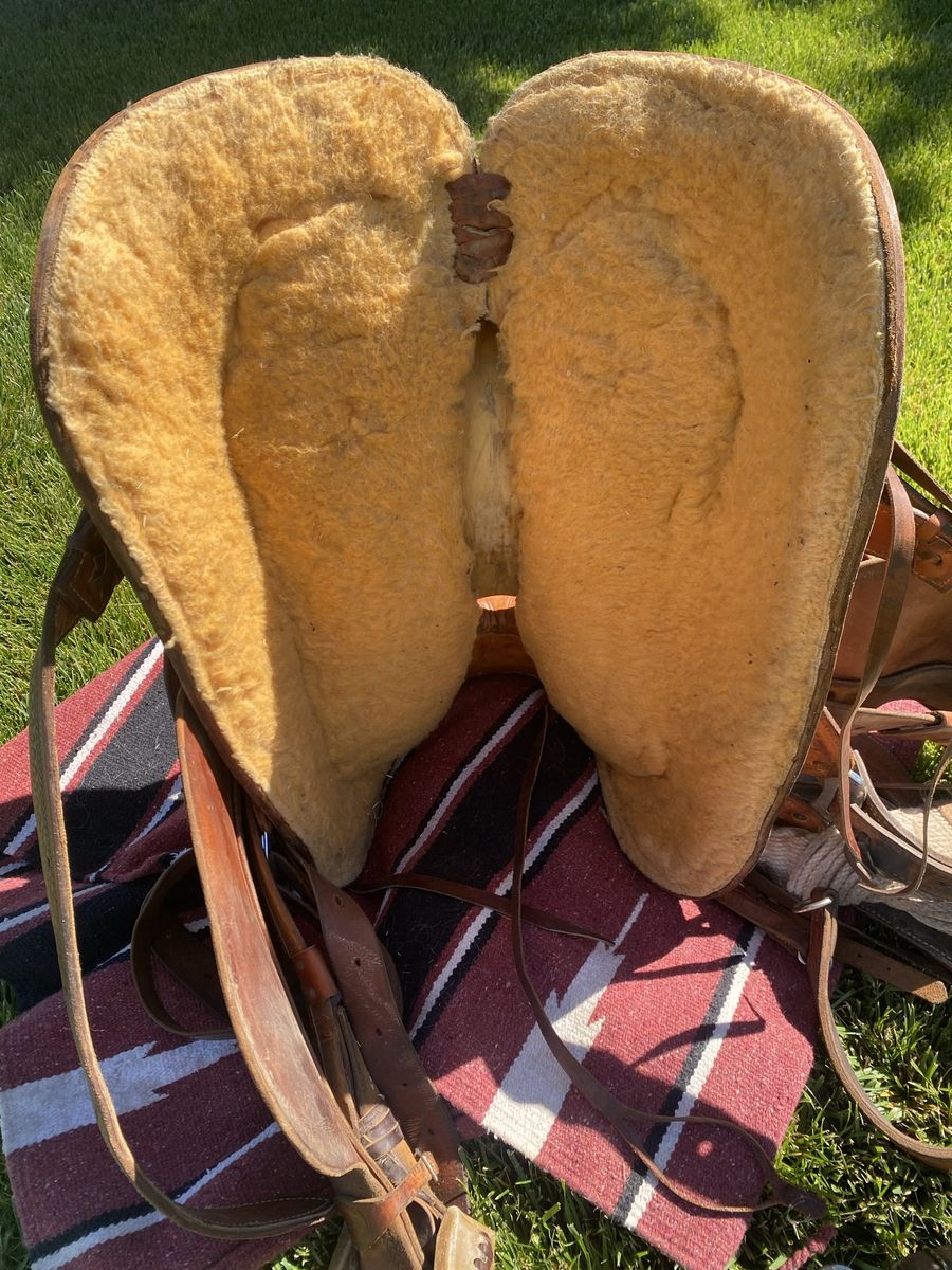Western Leather Horse Saddle - Used, Good Condition