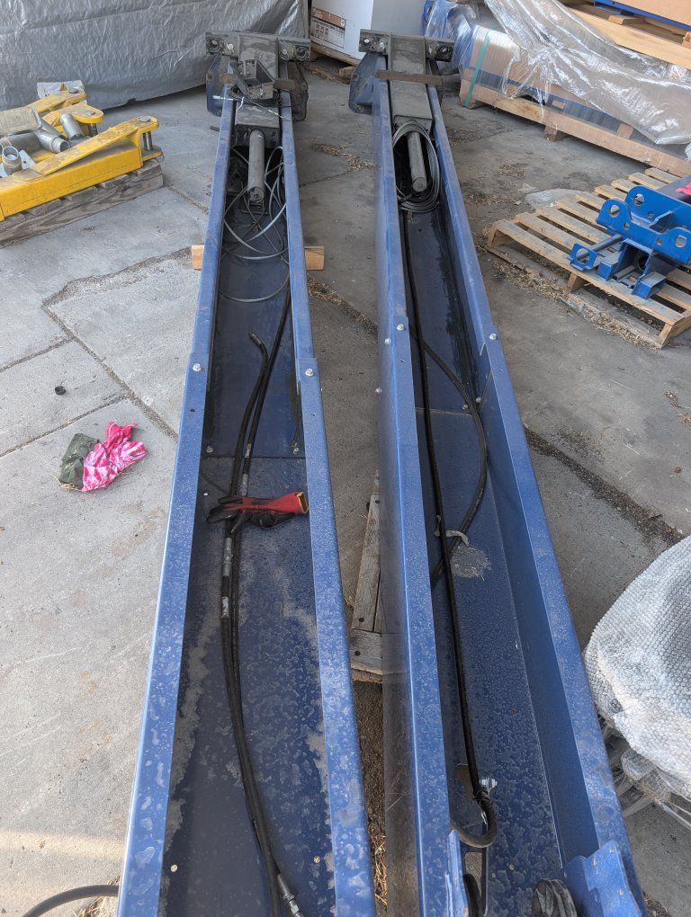 Main image 8