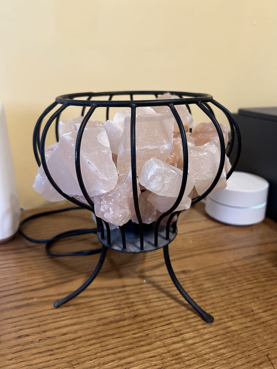 Himalayan Salt Lamp Bowl – Glowing Pink Salt Crystals – Relaxation & Ambient Lighting