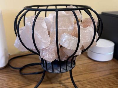 Himalayan Salt Lamp Bowl – Glowing Pink Salt Crystals – Relaxation & Ambient Lighting