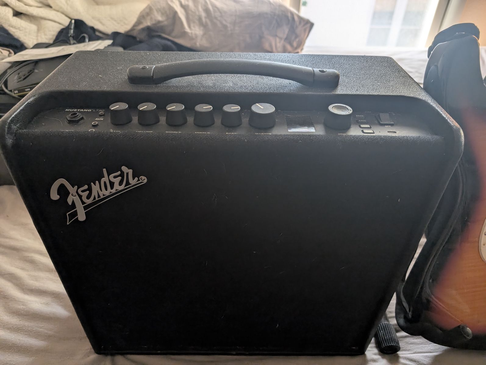 Fender Mustang LT50 Digital Guitar Amplifier - Black, 50W, with Spectrum Electric Guitar
