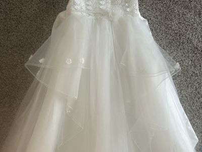 Girl's White Dress Size 12