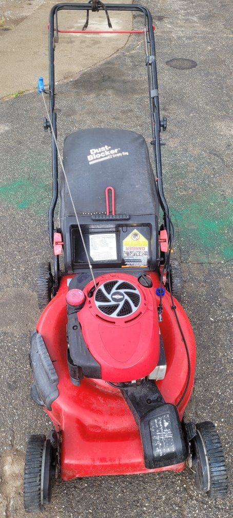 craftsman lawnmower 22"cut 6.75 hp