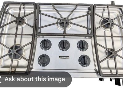 KitchenAid 5-burner gas cooktop. 36“