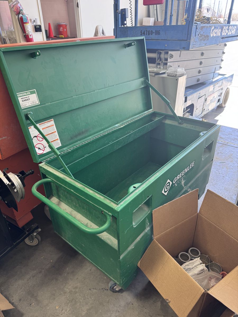 4 X 2 Worksite Tool Box